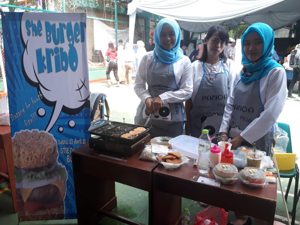 Millenial Entrepreneur Day STIE Dewantara