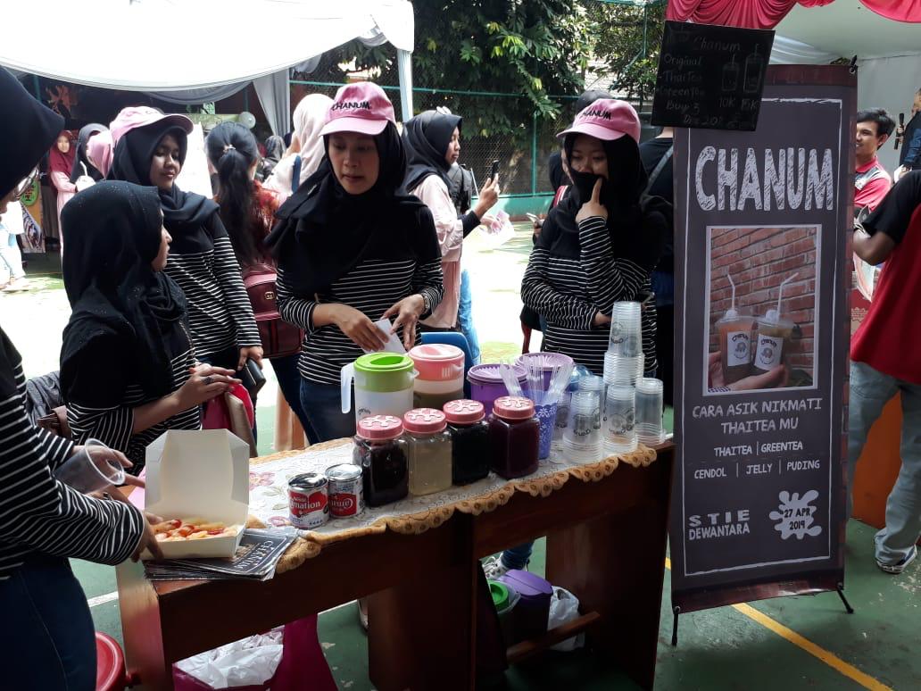 Millenial Entrepreneur Day STIE Dewantara