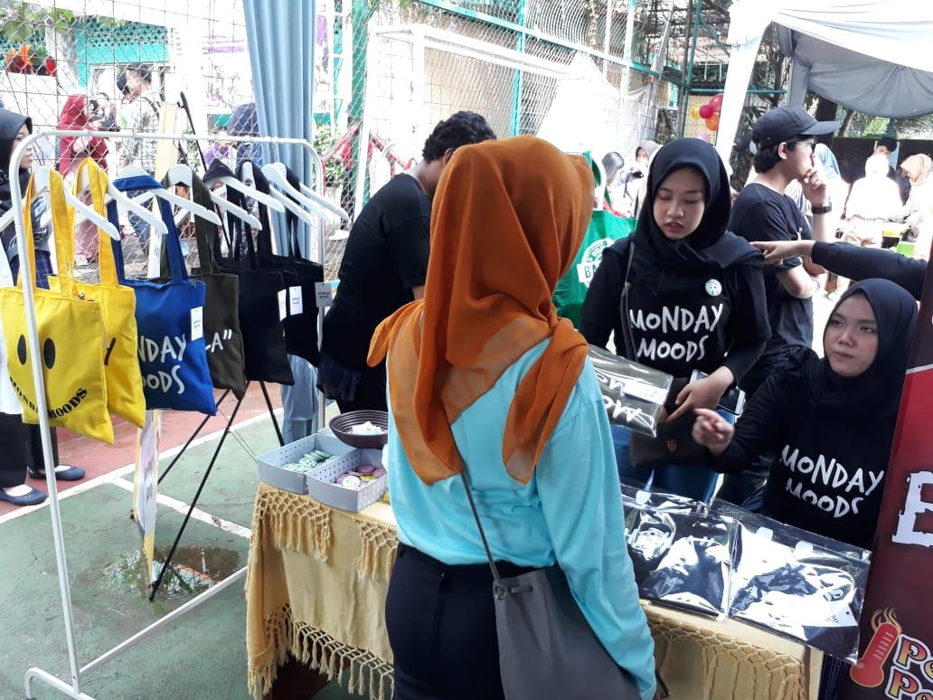 Millenial Entrepreneur Day STIE Dewantara